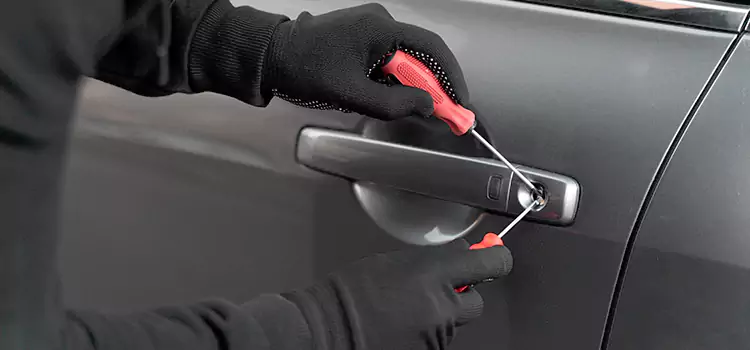 Locked Out of Car Help Hamtramck